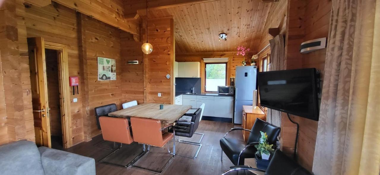 Familie Bungalow Sundsvall Gramsbergen Kültér fotó
